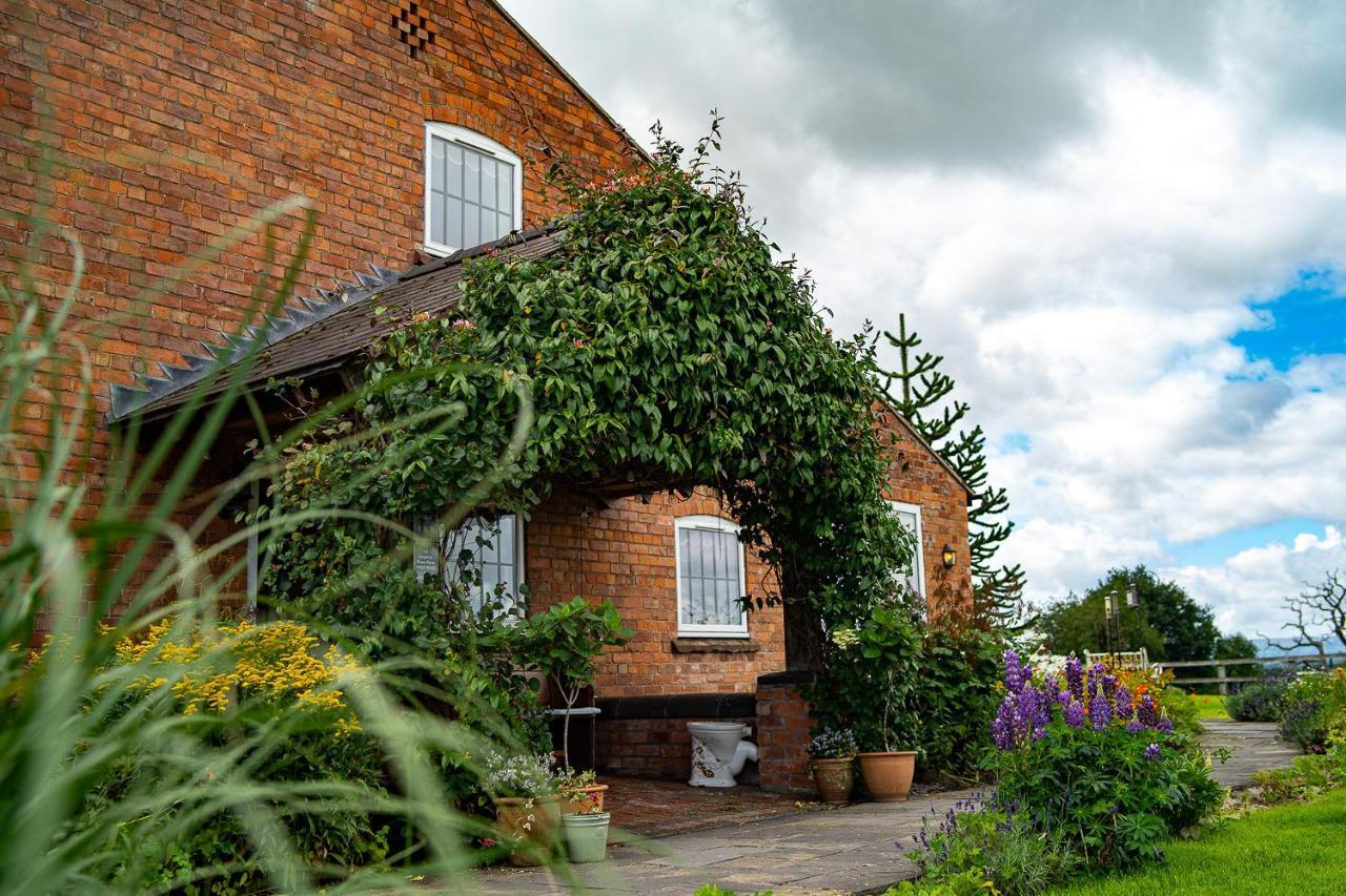 Higher Farm Malpas  Exterior photo