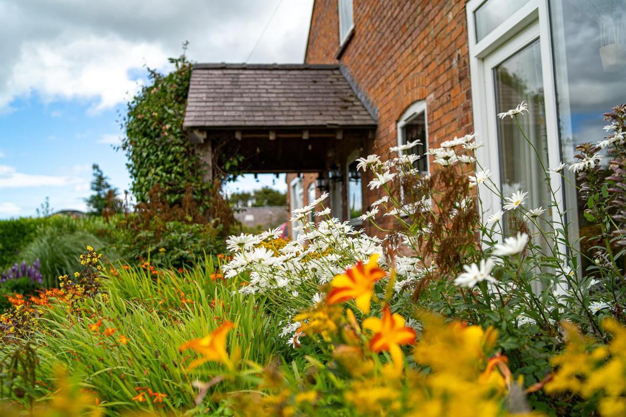 Higher Farm Malpas  Exterior photo
